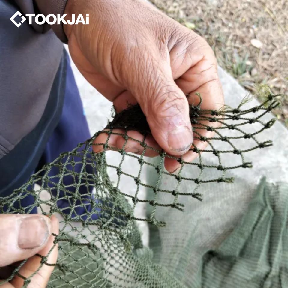 ตาข่ายอวนเขียว 0.9 เมตร × 15 หลา 16 ตา ราคาถูก ส่งฟรี เก็บเงินปลายทาง