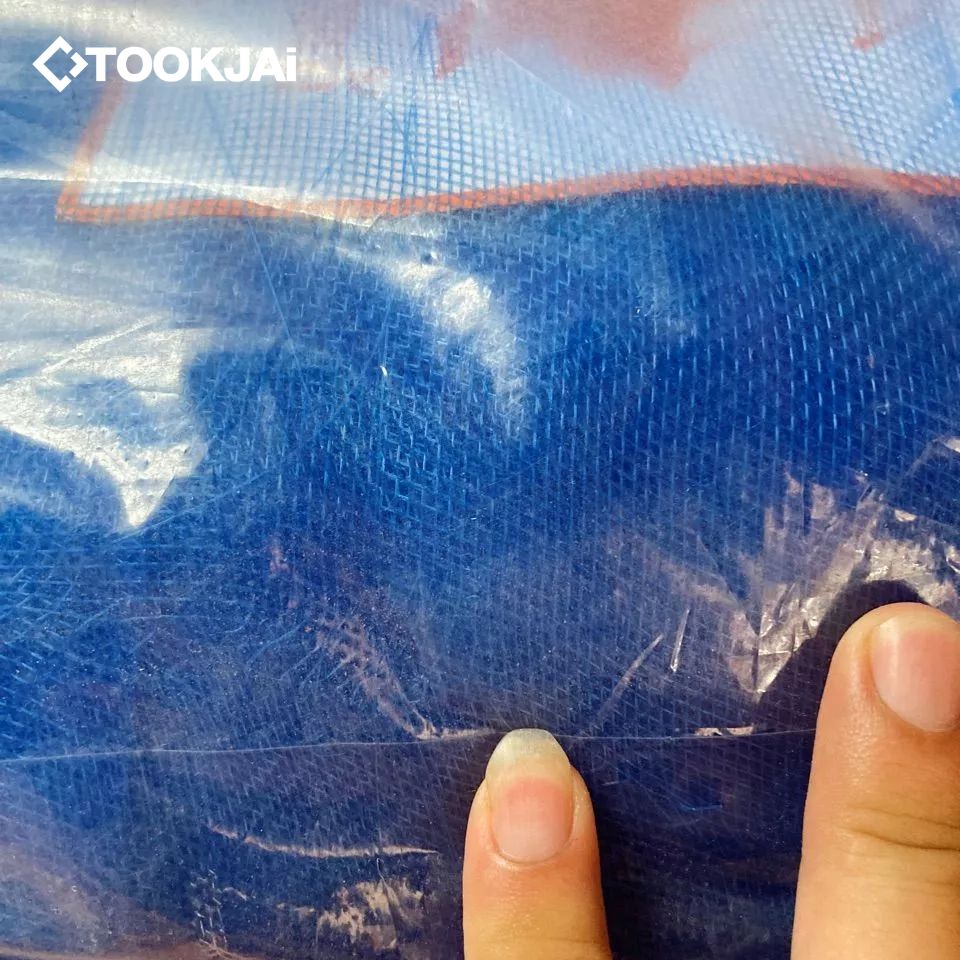 ยิ่งไปกว่านั้น มุ้งไนล่อนยังมีน้ำหนักเบา จึงติดตั้งและเคลื่อนย้ายได้สะดวก ในขณะเดียวกันก็สามารถพับเก็บได้ง่าย จึงช่วยประหยัดพื้นที่จัดเก็บ